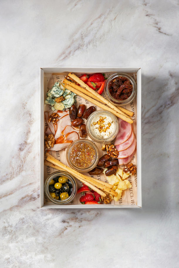 Food Box "Под вино"