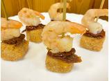 Канапе из креветки и жареного сыра