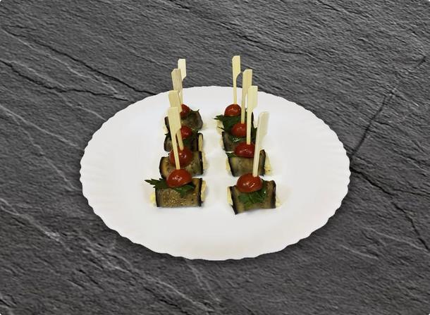 Рулетики из баклажан Рулетики из баклажан