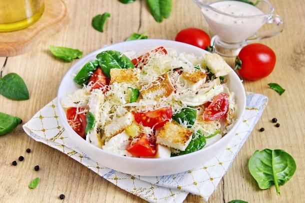 Цезарь с курицей