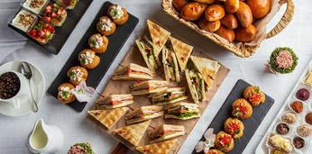 Доставка блюд и напитков на 30 персон