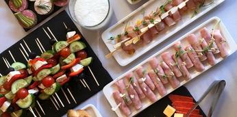 Доставка блюд и напитков на 140 персон