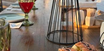 Доставка блюд и напитков на 75 персон