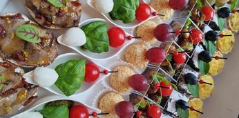 Welcome - фуршет на 20 персон