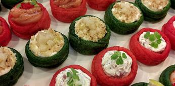 Доставка блюд и напитков на 8 персон