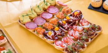 Банкет с горячим на 30 персон